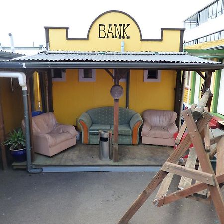Auberge de jeunesse Cactus Jacks Backpackers à Rotorua Extérieur photo