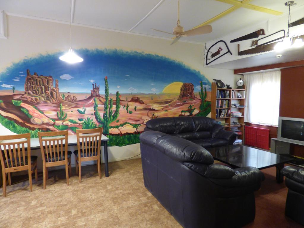 Auberge de jeunesse Cactus Jacks Backpackers à Rotorua Extérieur photo